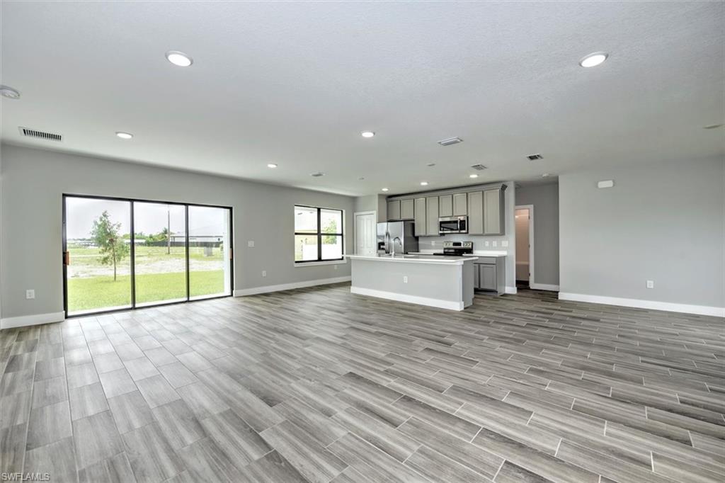 4116 Nw 22nd Ter Property Photo 9