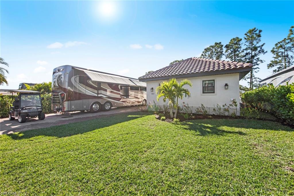13863 Golden Palms Cir Property Photo 21