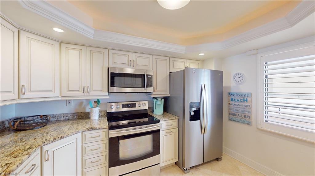 6660 Estero Blvd # 502 Property Photo 8