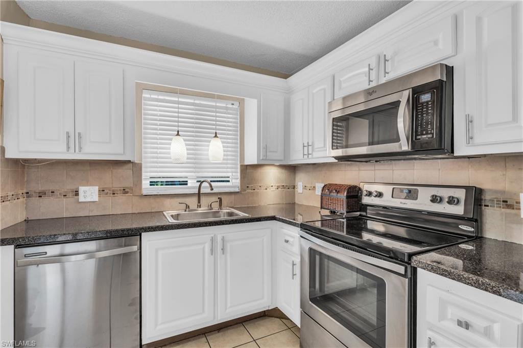 4318 27th Ct Sw # 102 Property Photo 1