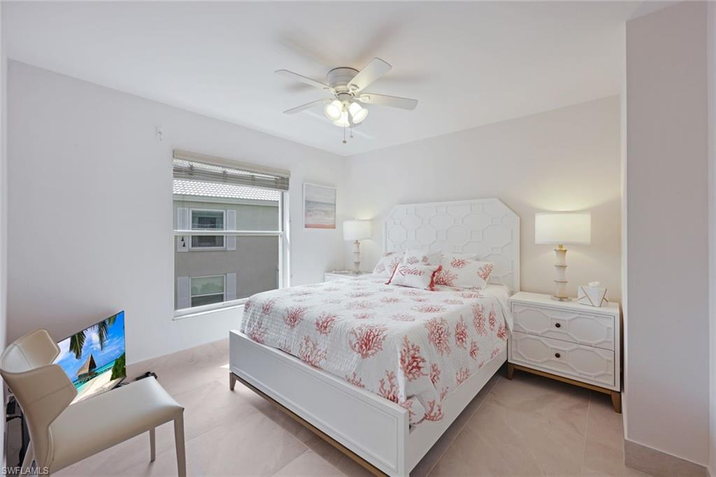 881 Gulf Pavilion Dr # 201 Property Photo 5