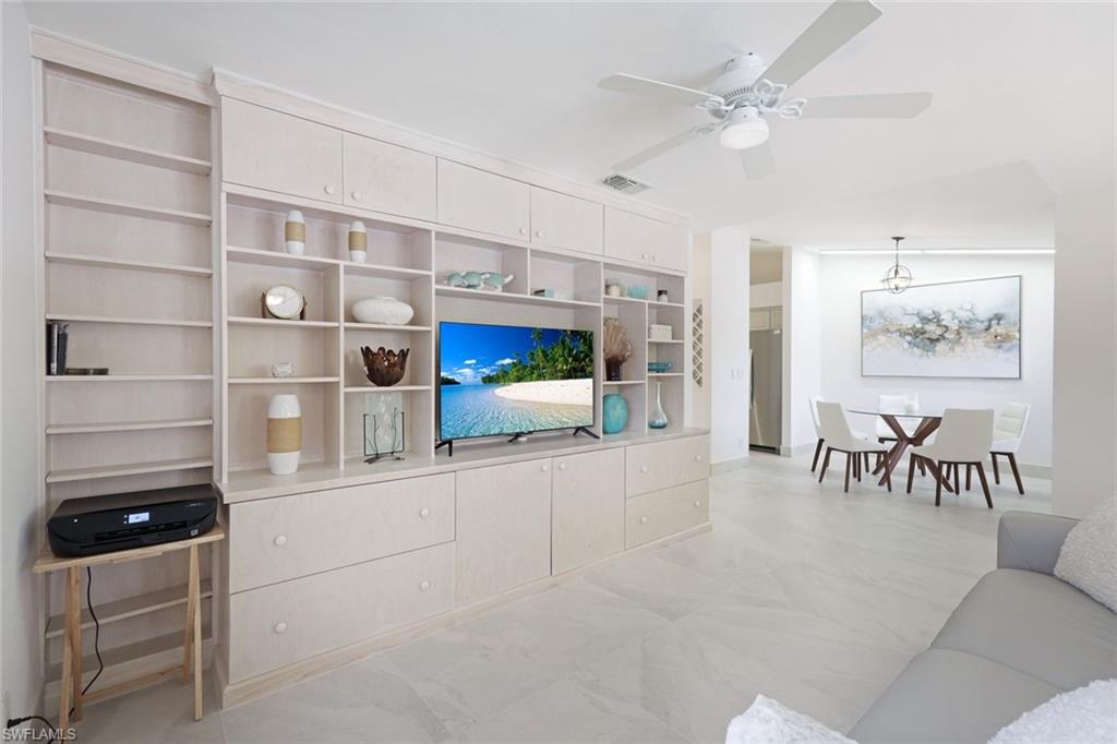 881 Gulf Pavilion Dr # 201 Property Photo 6