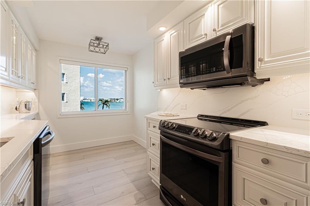 3410 Gulf Shore Blvd N # 406 Property Photo 11