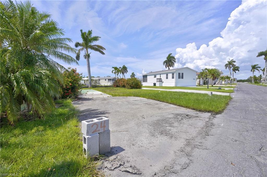 24 Doubloon Way Property Photo 1