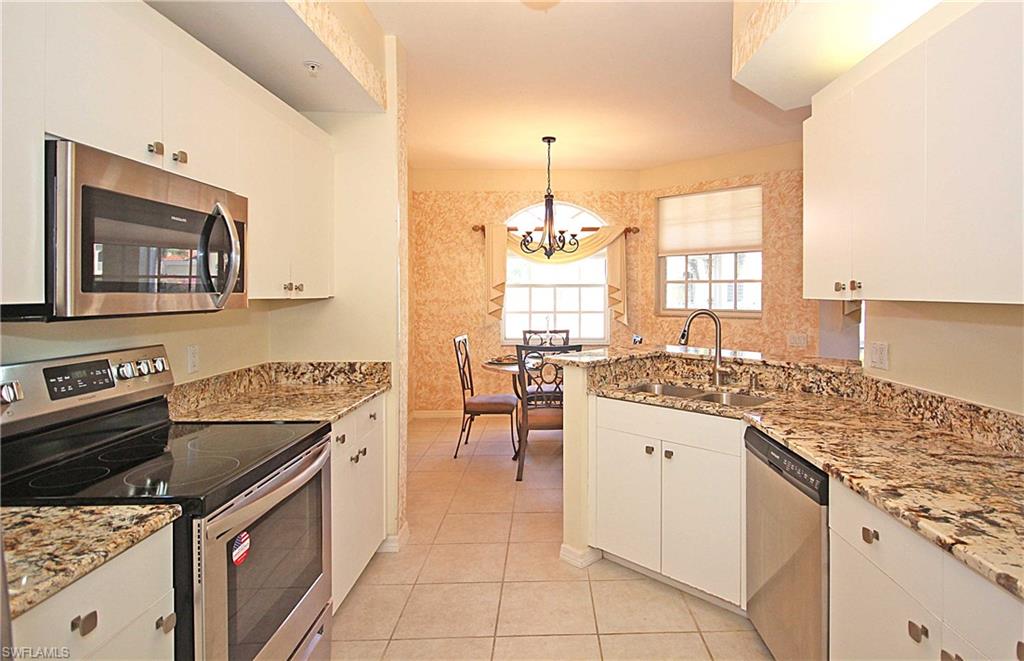 500 L'ambiance Cir # 104 Property Photo 3