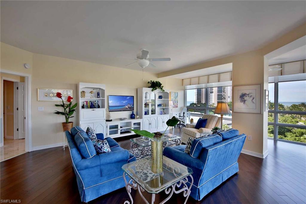 4255 Gulf Shore Blvd N # 407 Property Photo 4