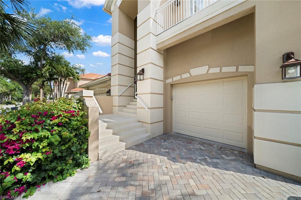26871 Wyndhurst Ct # 201 Property Photo 3