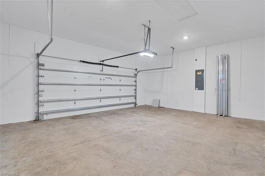 11902 Raggio Dr Property Photo 29