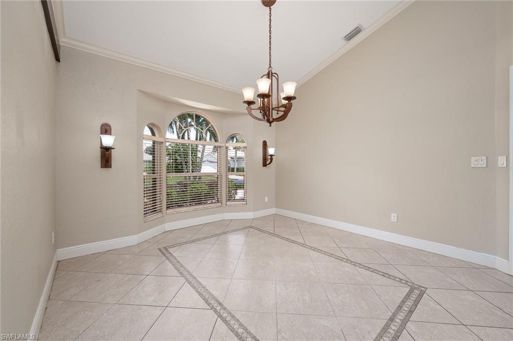 6975 Highland Park Cir Property Photo 3