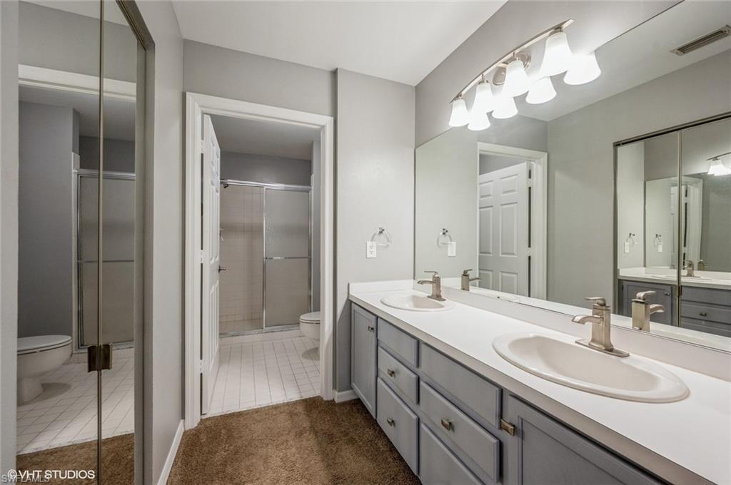 760 Wiggins Lake Dr # 203 Property Photo 17