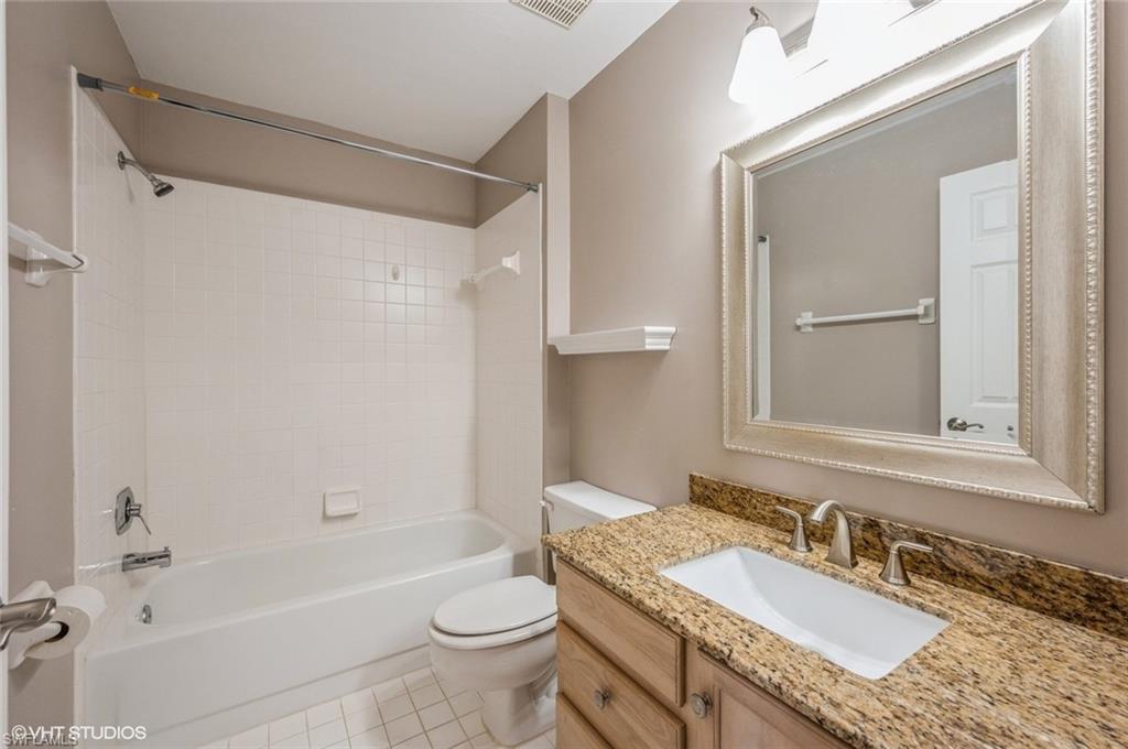 760 Wiggins Lake Dr # 203 Property Photo 21