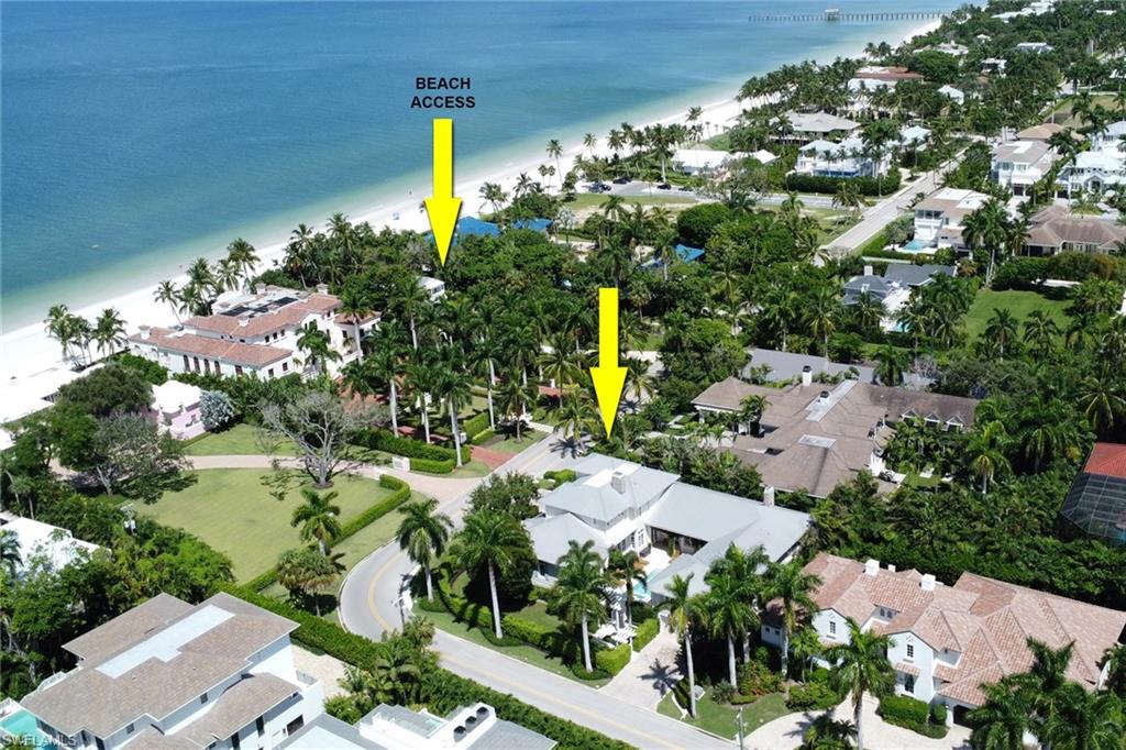 1975 Gulf Shore Blvd S Property Photo 3