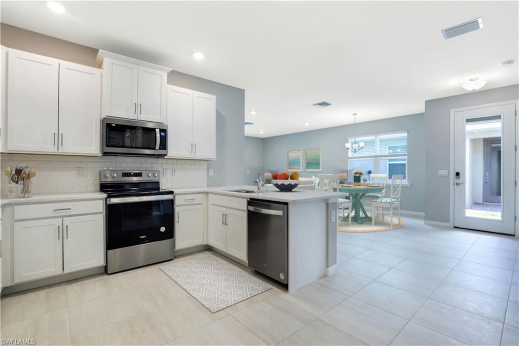 1212 Enbrook Loop Property Photo 12
