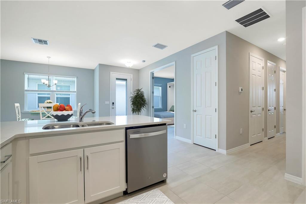 1212 Enbrook Loop Property Photo 13