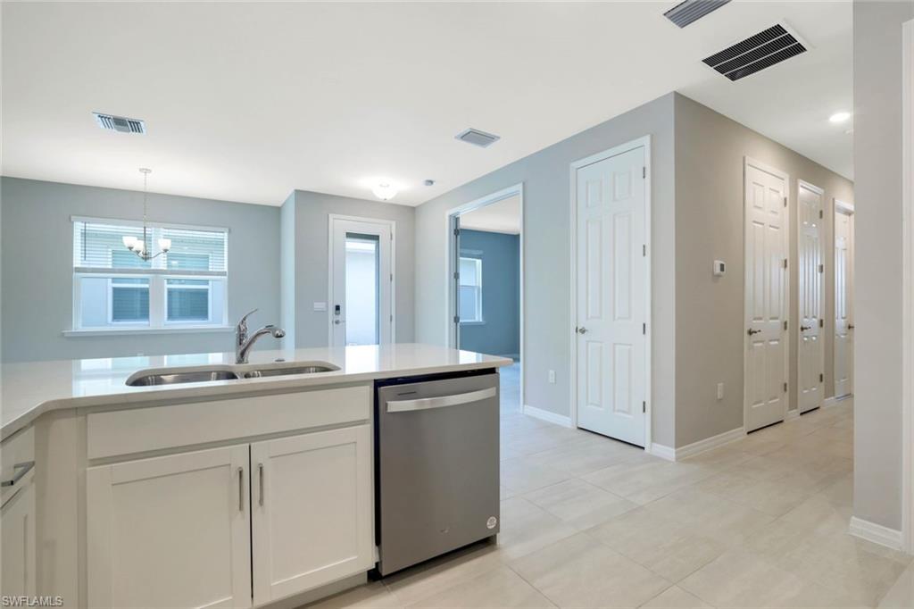 1212 Enbrook Loop Property Photo 17