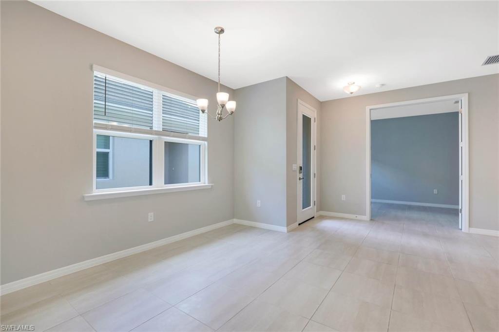 1212 Enbrook Loop Property Photo 19