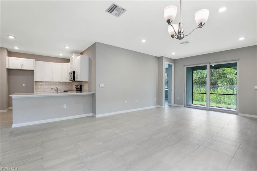 1212 Enbrook Loop Property Photo 20