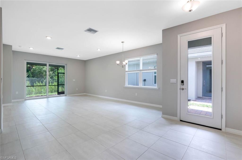 1212 Enbrook Loop Property Photo 21