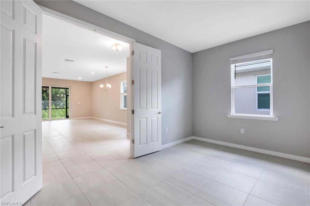 1212 Enbrook Loop Property Photo 27