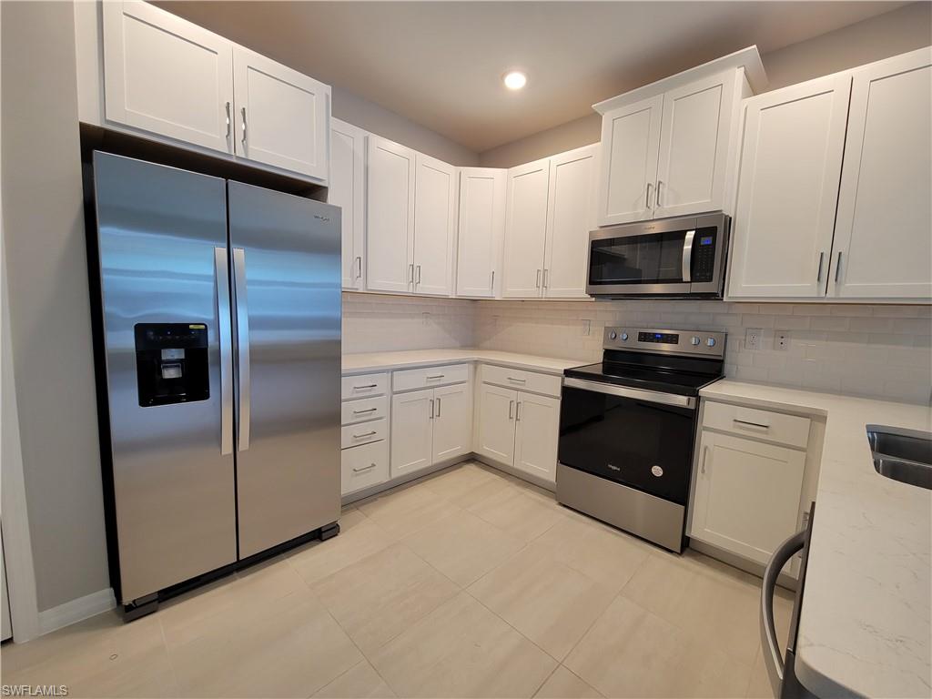 1212 Enbrook Loop Property Photo 30