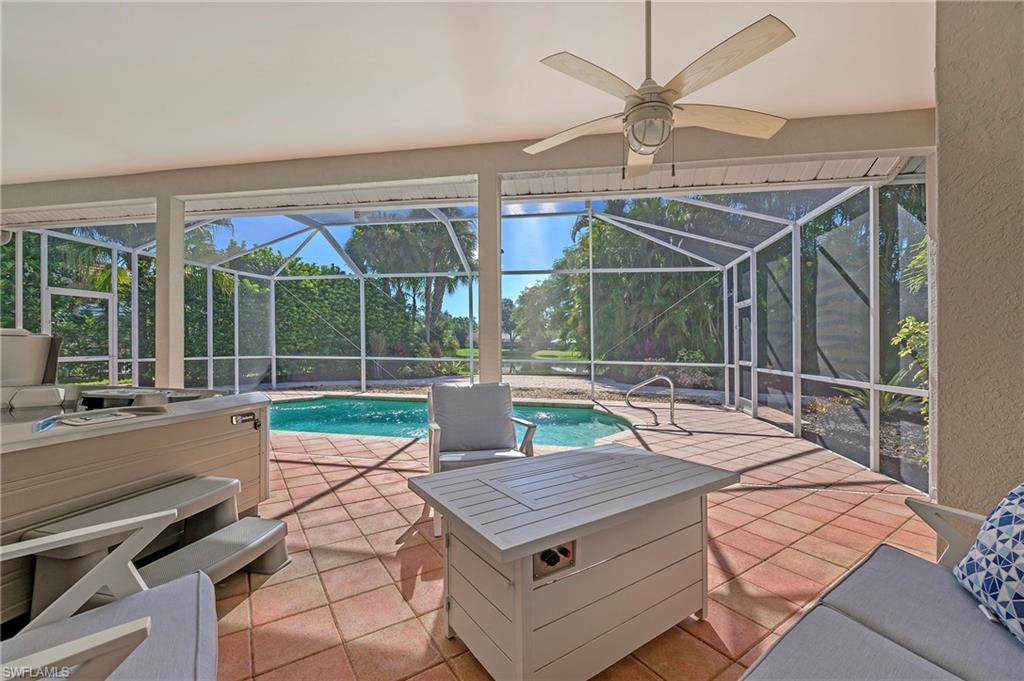300 Wentworth Ct Property Photo 10