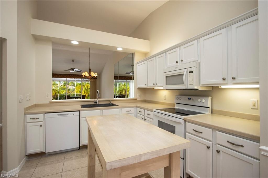 23234 Coconut Shores Dr Property Photo 6
