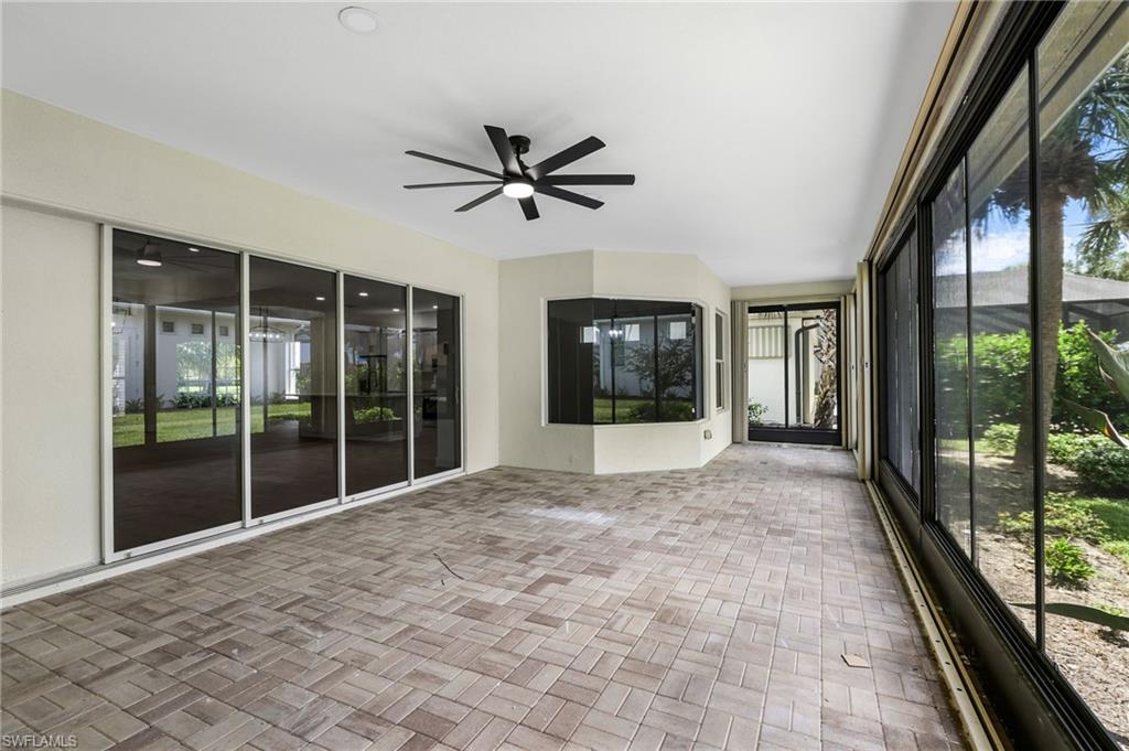 11001 Sea Tropic Ln Property Photo 28