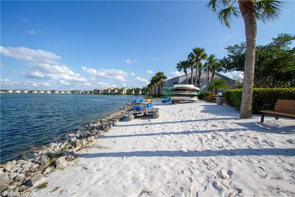 2885 Citrus Lake Dr # N103 Property Photo 31