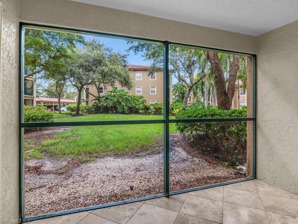 8930 Colonnades Ct E # 612 Property Photo 14