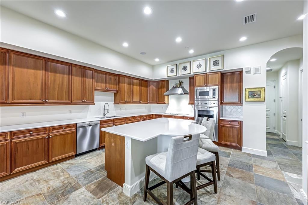 16649 Toscana Cir # 803 Property Photo 13