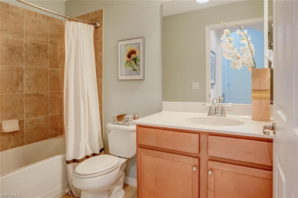 9731 Acqua Ct # 523 Property Photo 16