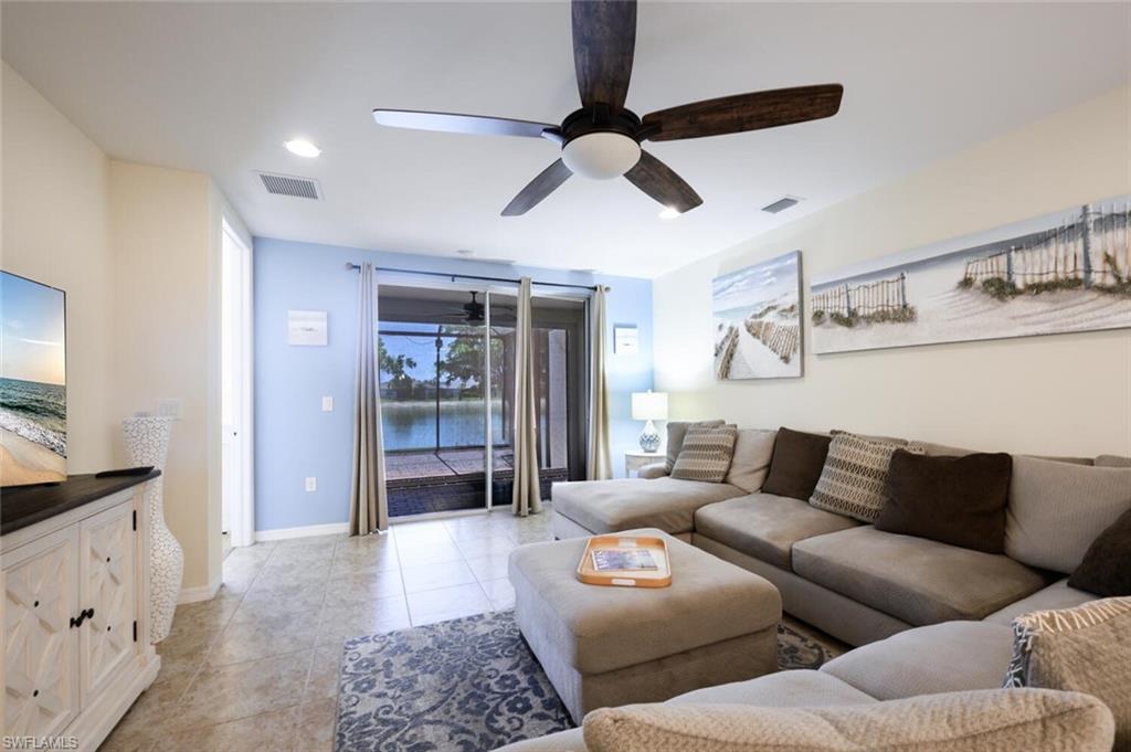 14940 Edgewater Cir Property Photo 17