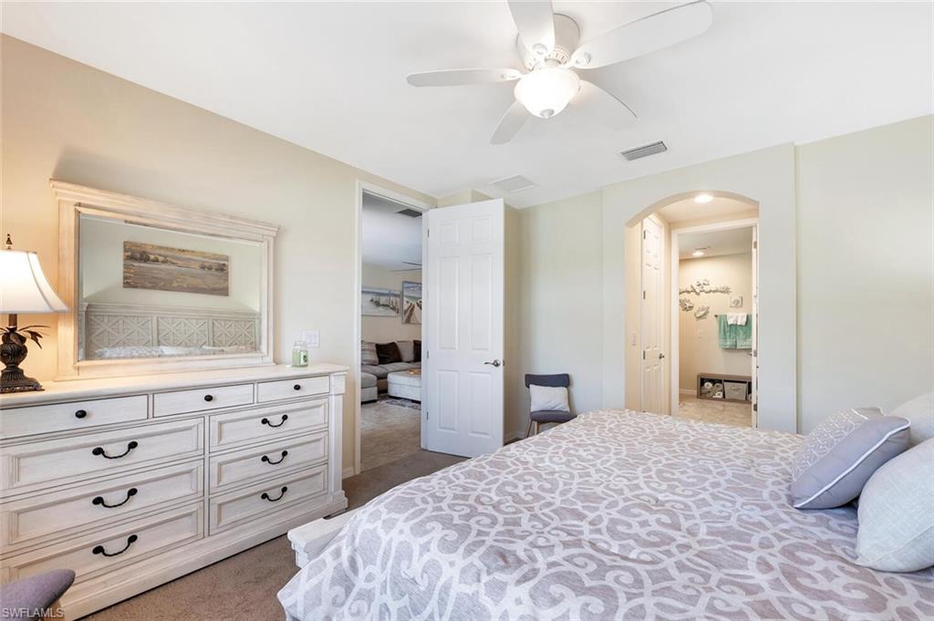 14940 Edgewater Cir Property Photo 27