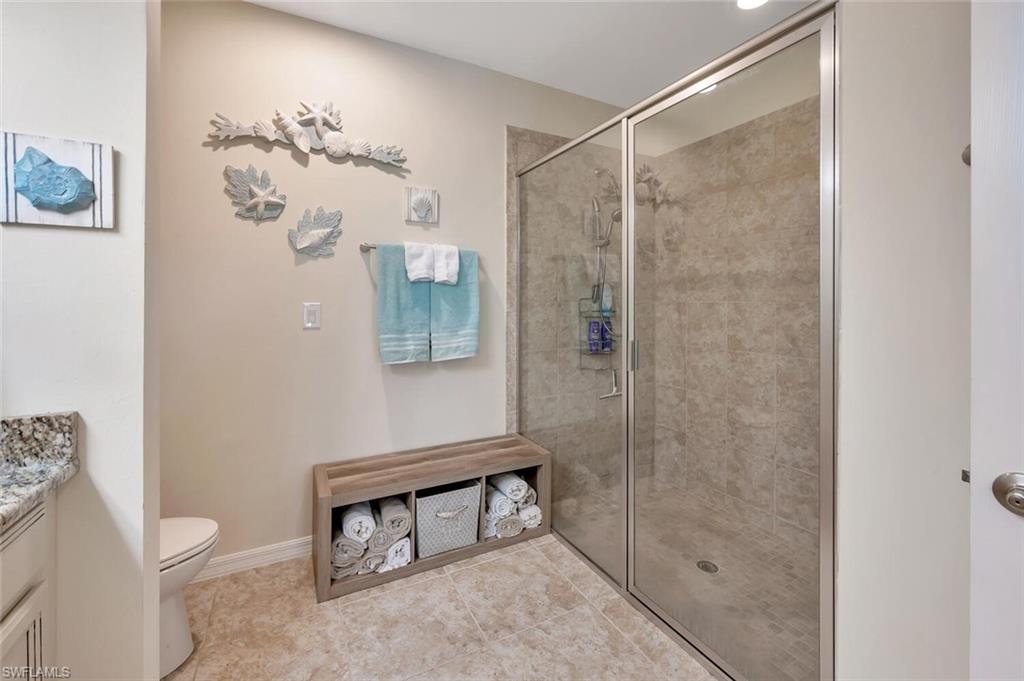 14940 Edgewater Cir Property Photo 29