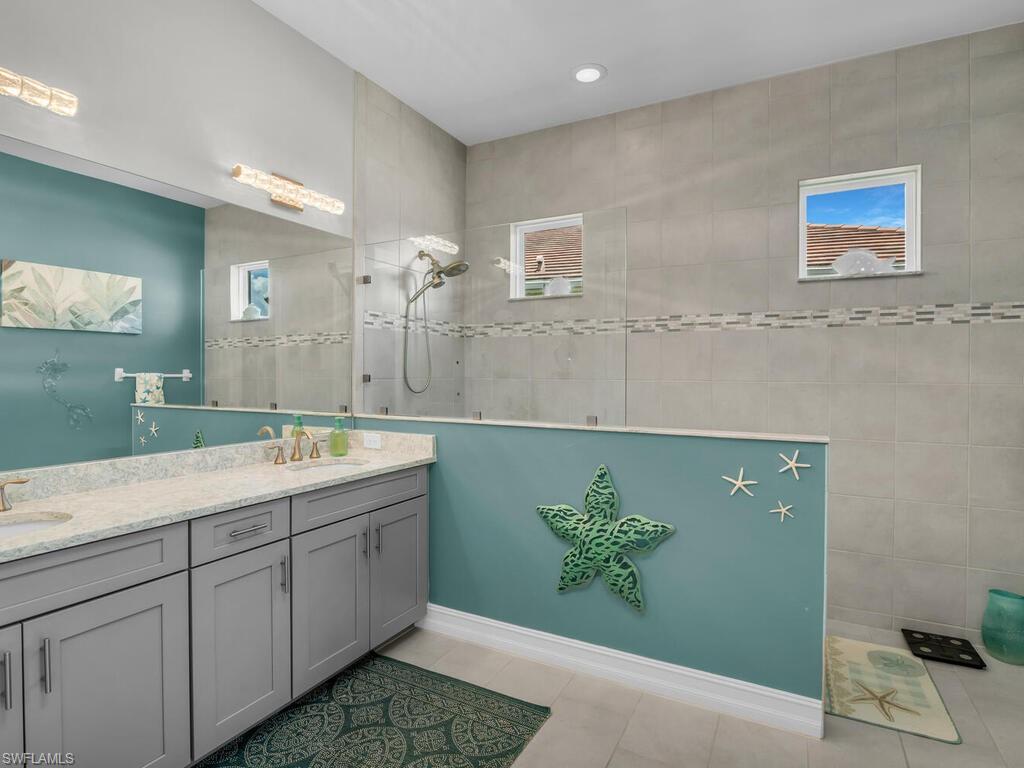 14748 Windward Ln Property Photo 16