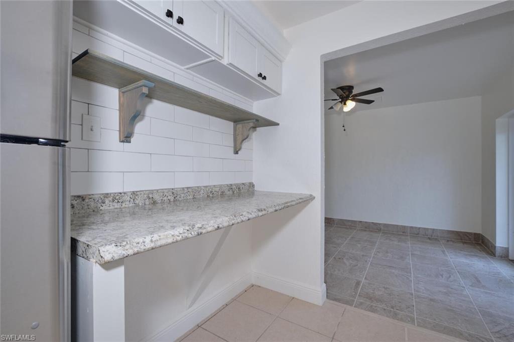 2321 Thurlow St Property Photo 9