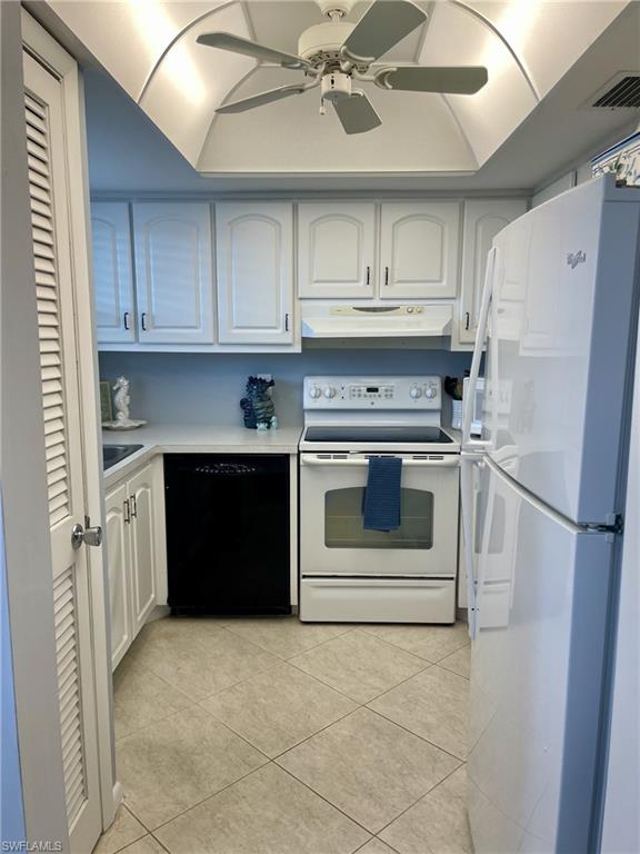 325 Charlemagne Blvd B208 Property Photo 12