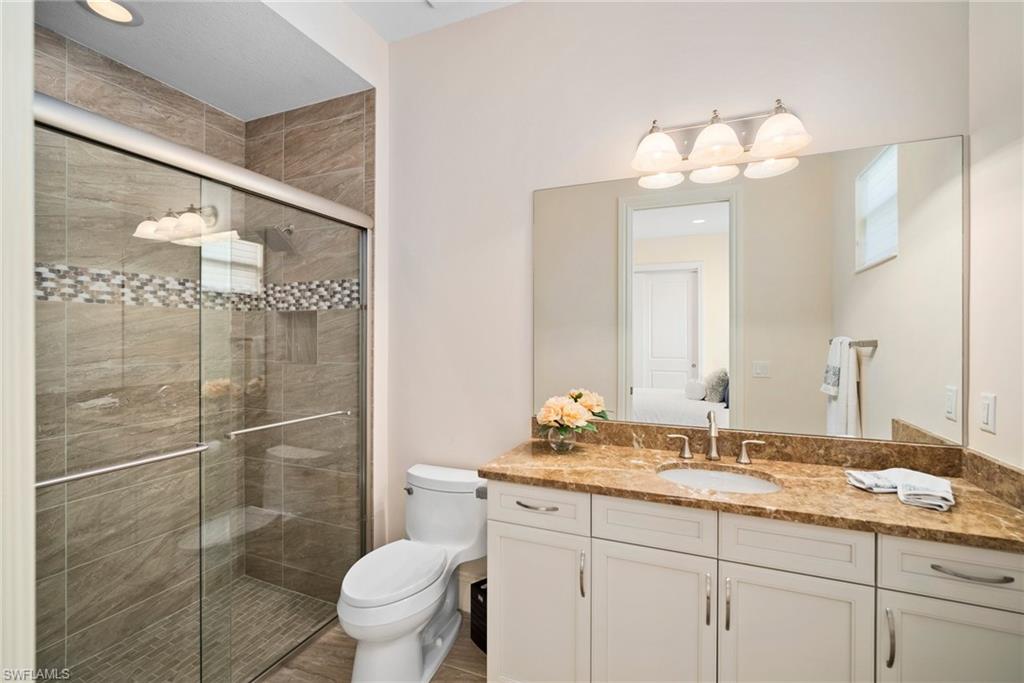 6597 Costa Cir Property Photo 19