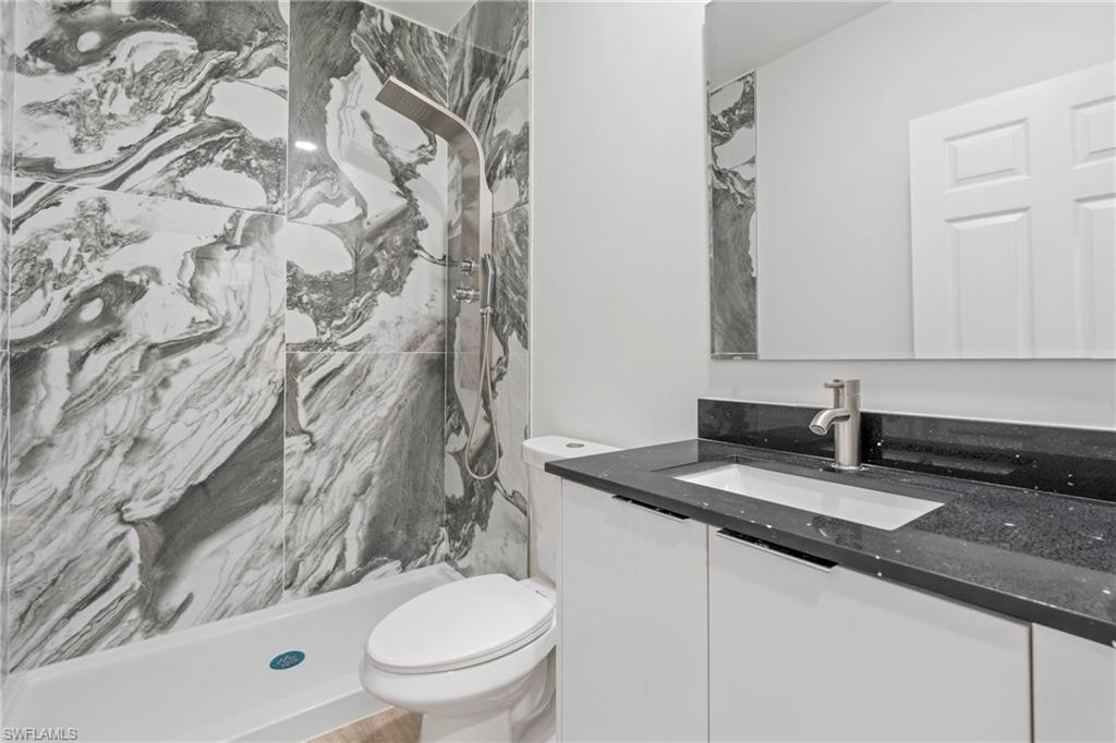 1028 Milwaukee Blvd Property Photo 16