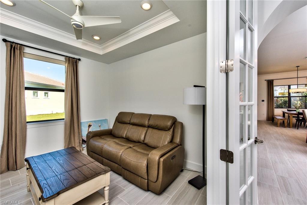 9280 Cormorant Dr Property Photo 8