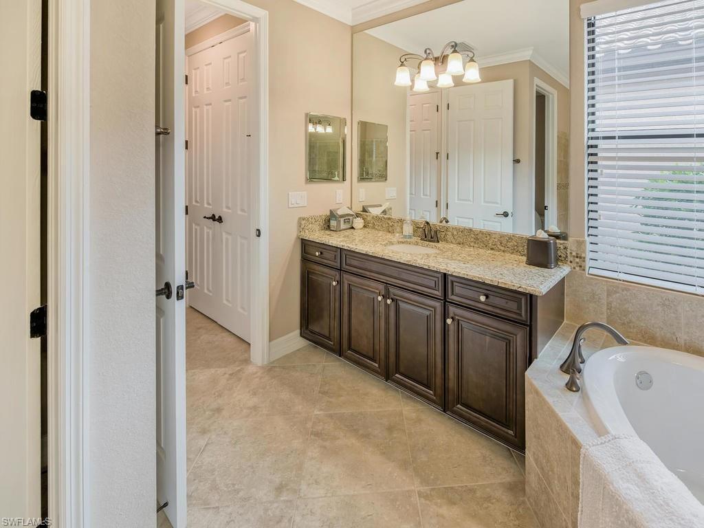 9491 Piacere Way Property Photo 14