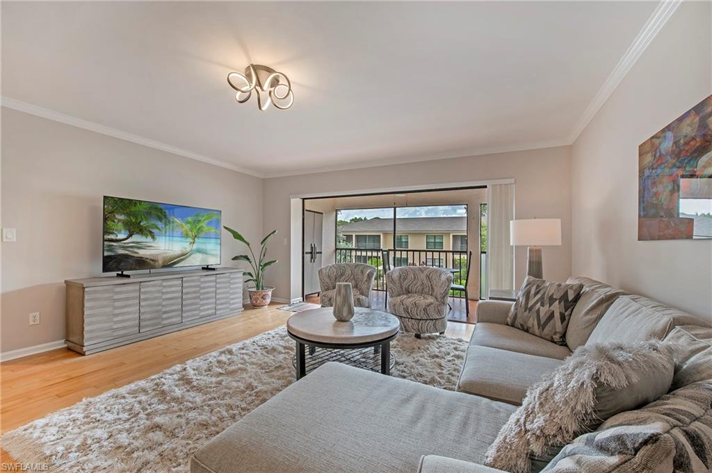 722 10th Ave S # A201 Property Photo 6