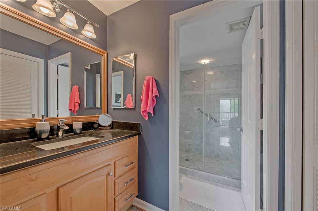 722 10th Ave S # A201 Property Photo 18