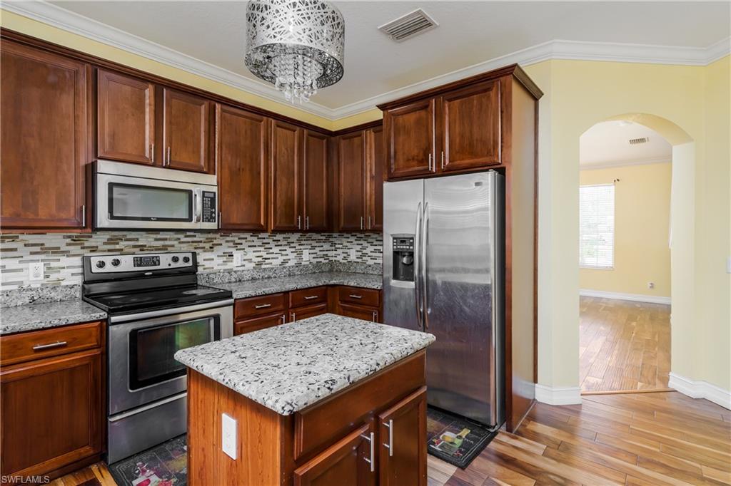 8134 Silver Birch Way Property Photo 6