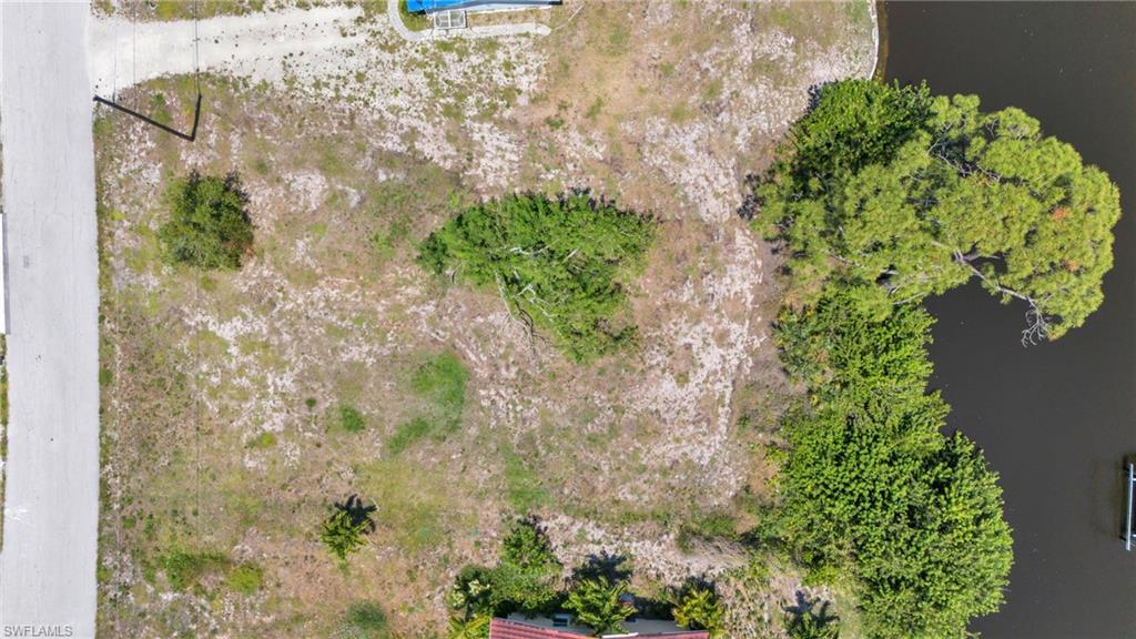 4960 Royal Palm Dr Property Photo 5