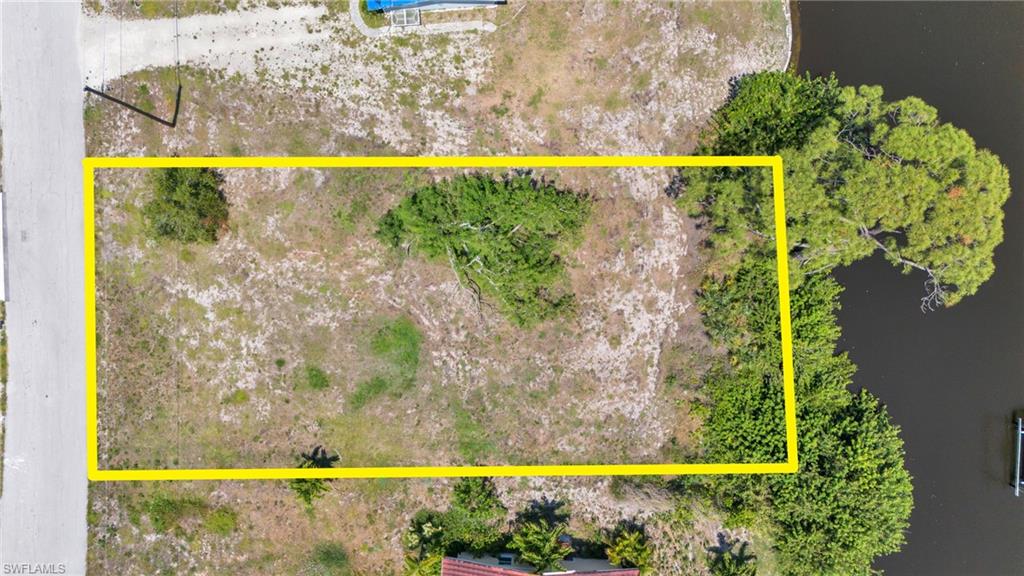 4960 Royal Palm Dr Property Photo 6