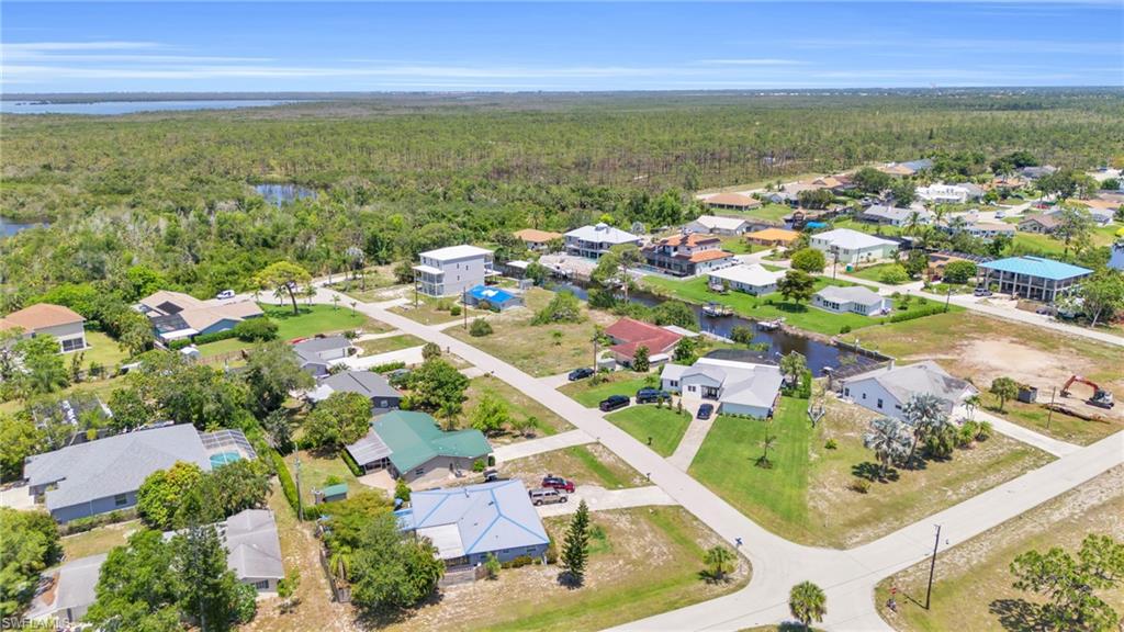 4960 Royal Palm Dr Property Photo 30