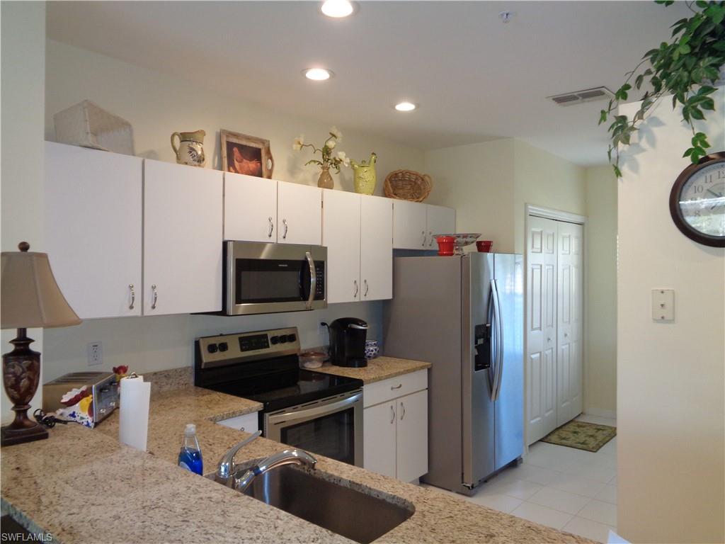155 Vintage Cir # I304 Property Photo 14