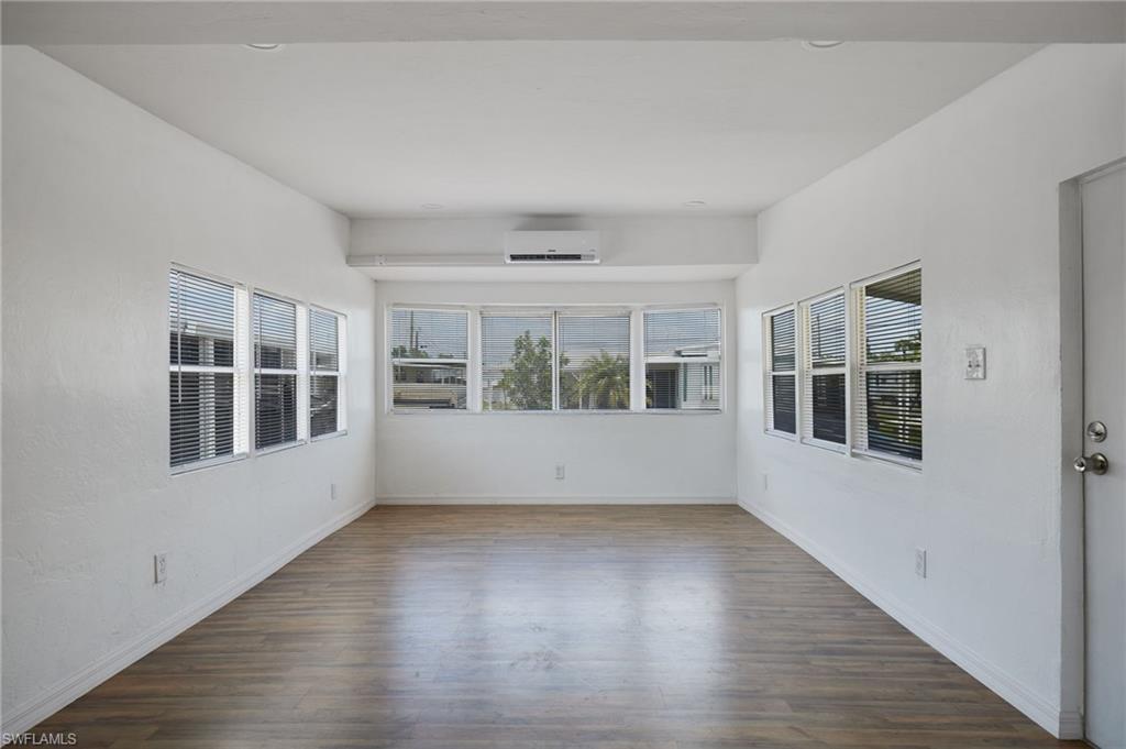 5558 Palm Beach Blvd 214 Property Photo 3
