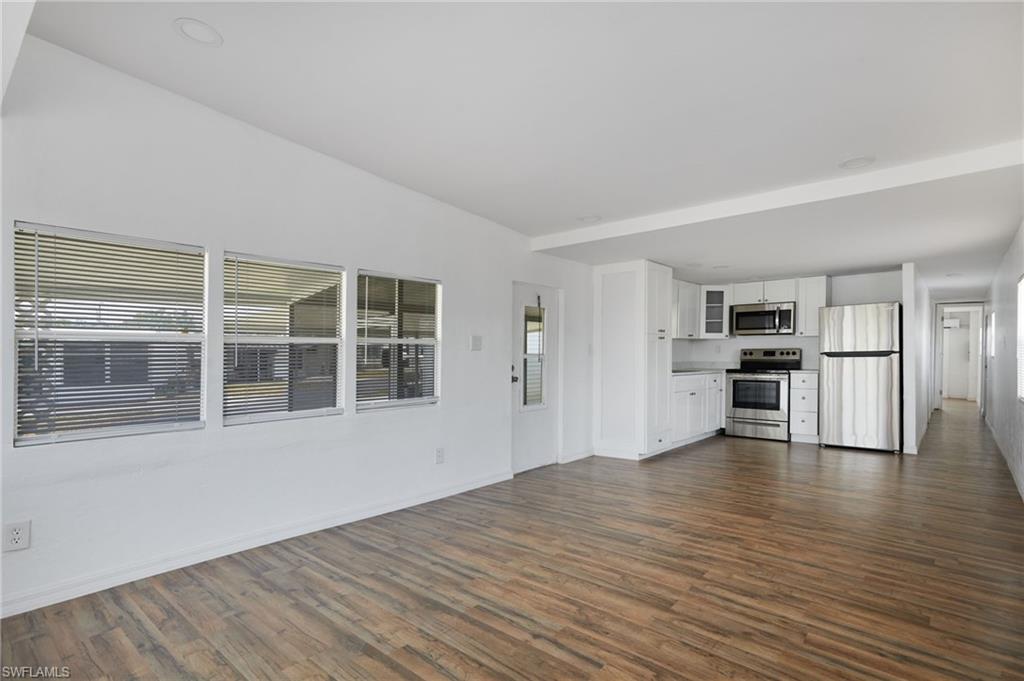 5558 Palm Beach Blvd 214 Property Photo 5